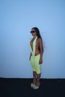 PALE YELLOW V JUMCAPRI