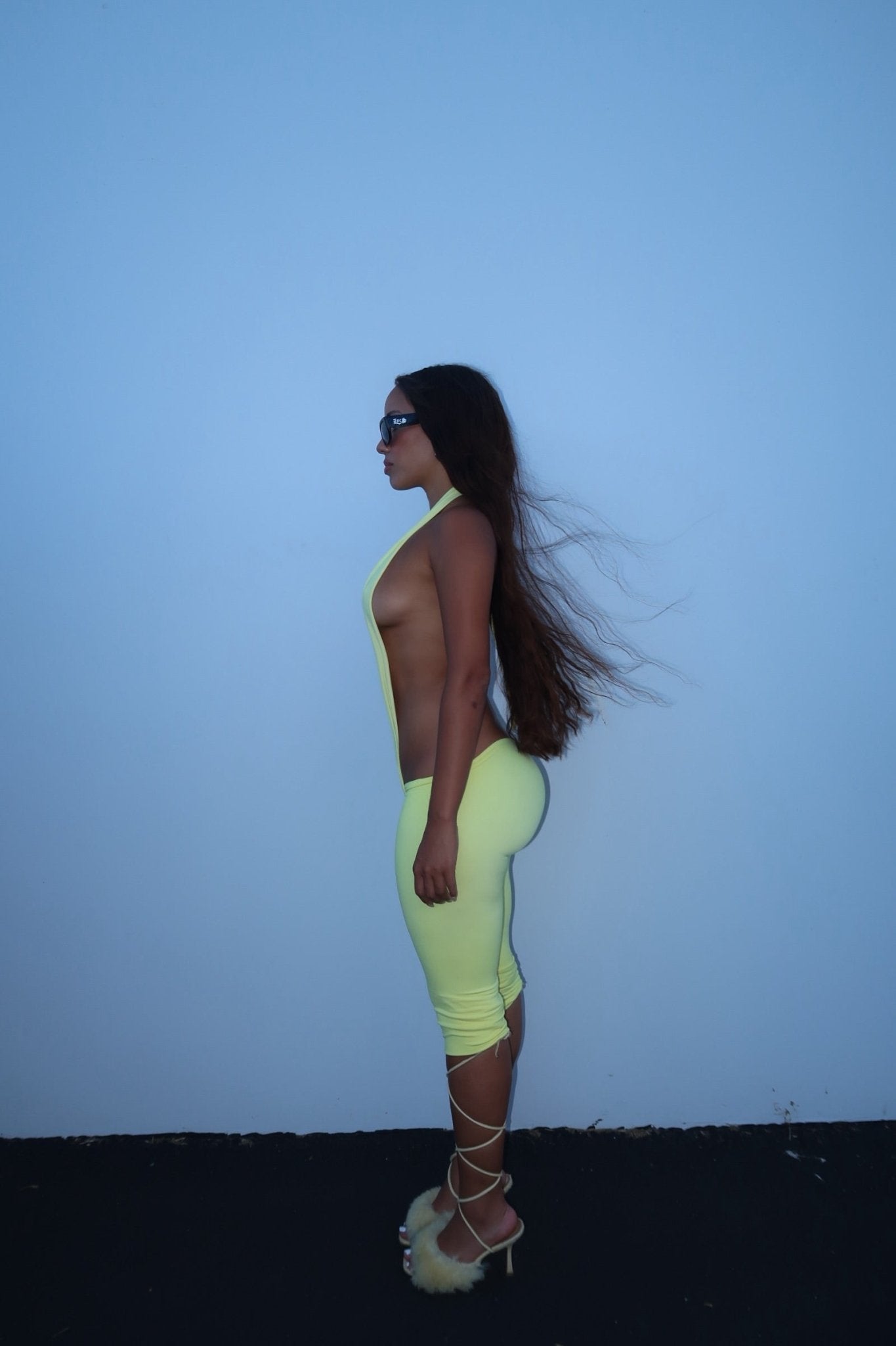PALE YELLOW V JUMCAPRI - SWEET TALK